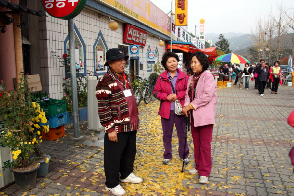 동림식당앞에서~ - 사진을 클릭하시면 크게 볼수 있습니다.