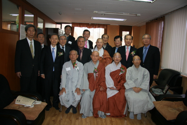 24대 총동문회장 이취임식 - 축하합니다