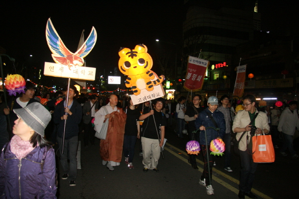 2011 부처님오신날 제등행렬 대불련 재학생 - 재학생